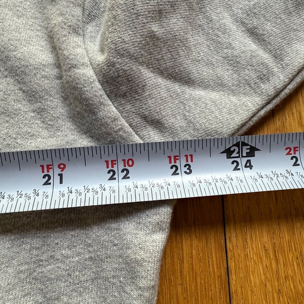 Adaptation Post LA Size L Gray Red Rose Floral Embroidered Crewneck Sweatshirt - Picture 10 of 15